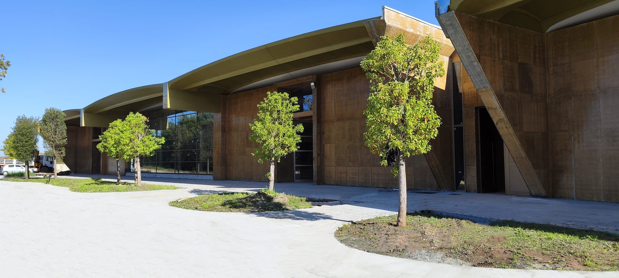 Product manufacturer image